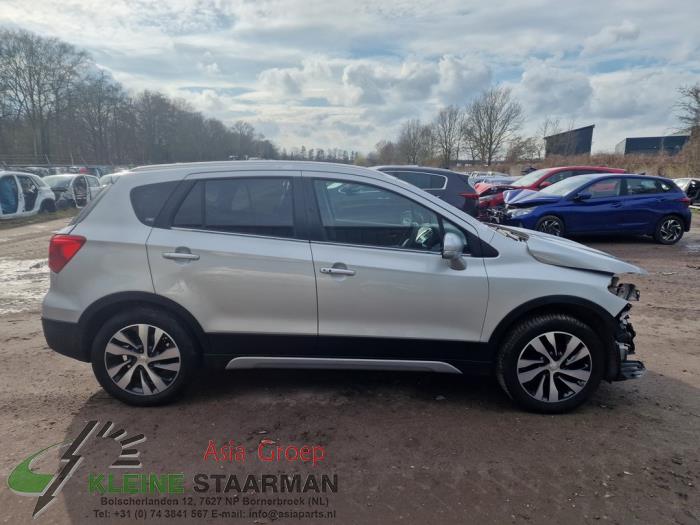 Suzuki SX4 S-Cross 1.4 Booster Jet Turbo 16V AllGrip Sloopvoertuig (2017, Grijs)