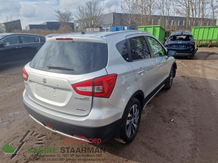 Suzuki SX4 S-Cross 1.4 Booster Jet Turbo 16V AllGrip Sloopvoertuig (2017, Grijs)