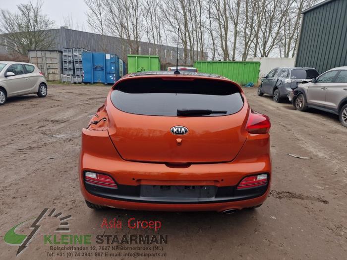 Kia Pro cee'd 1.6 GDI 16V Sloopvoertuig (2014, Oranje)