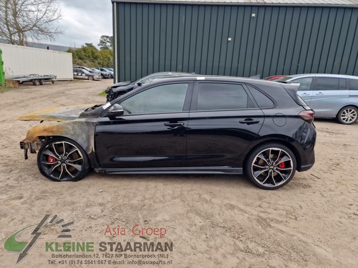 Hyundai i30 2.0 N Turbo 16V Performance Pack Sloopvoertuig (2018, Zwart)