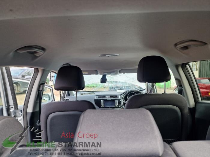 Kia Rio III 1.4 CVVT 16V Sloopvoertuig (2016, Grijs)