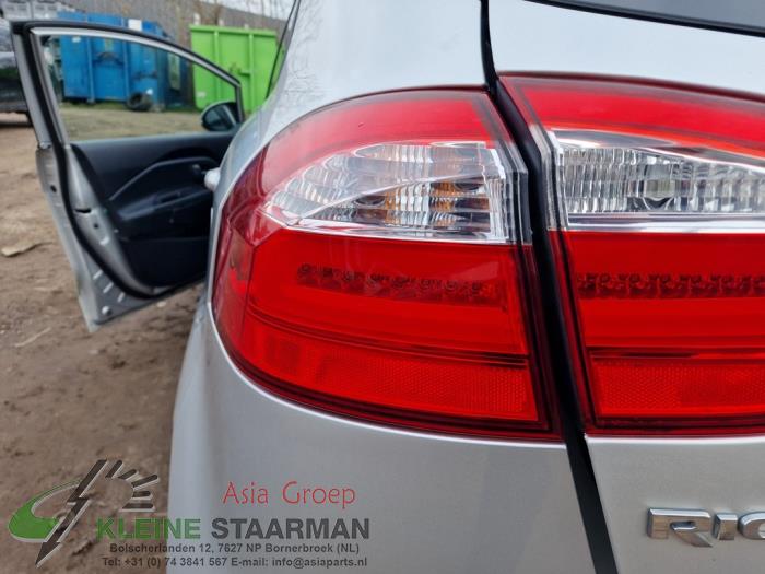 Kia Rio III 1.4 CVVT 16V Sloopvoertuig (2016, Grijs)