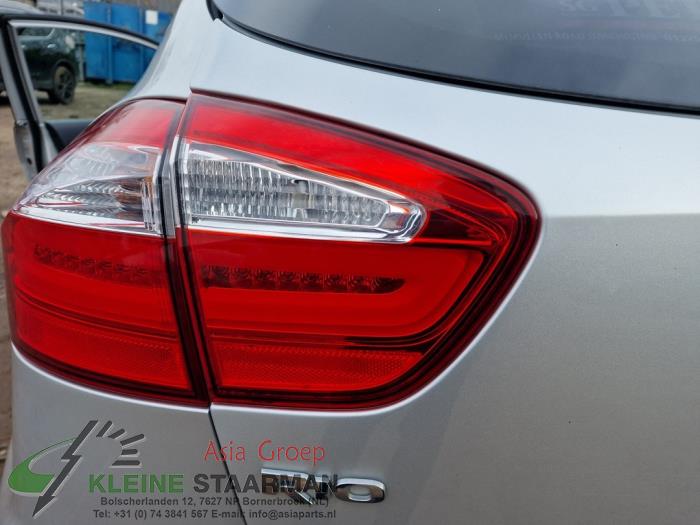 Kia Rio III 1.4 CVVT 16V Sloopvoertuig (2016, Grijs)