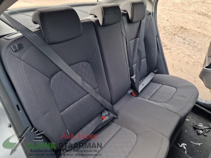 Kia Rio III 1.4 CVVT 16V Sloopvoertuig (2016, Grijs)