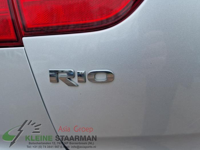 Kia Rio III 1.4 CVVT 16V Sloopvoertuig (2016, Grijs)