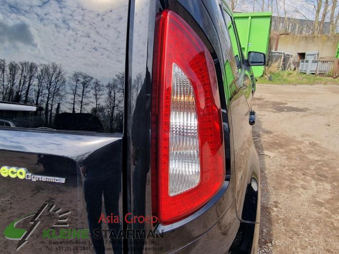 Kia Soul I 1.6 GDI 16V Sloopvoertuig (2012, Zwart)