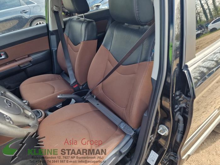 Kia Soul I 1.6 GDI 16V Sloopvoertuig (2012, Zwart)