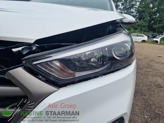 Hyundai Tucson 1.7 CRDi 16V 2WD Sloopvoertuig (2017, Wit)