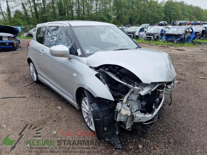 Suzuki Swift 1.6 Sport VVT 16V Sloopvoertuig (2015, Grijs)