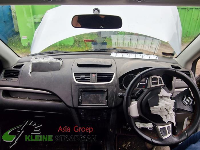 Suzuki Swift 1.6 Sport VVT 16V Sloopvoertuig (2015, Grijs)