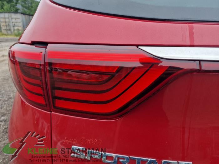 Kia Sportage 1.7 CRDi 115 16V 4x2 Sloopvoertuig (2017, Rood)