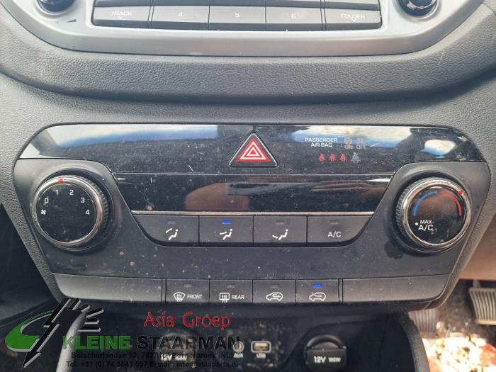 Hyundai Tucson 1.7 CRDi 16V 2WD Sloopvoertuig (2017, Zwart)