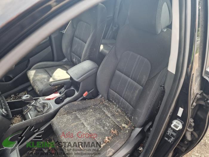Hyundai Tucson 1.7 CRDi 16V 2WD Sloopvoertuig (2017, Zwart)