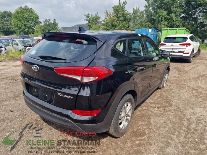 Hyundai Tucson 1.7 CRDi 16V 2WD Sloopvoertuig (2017, Zwart)