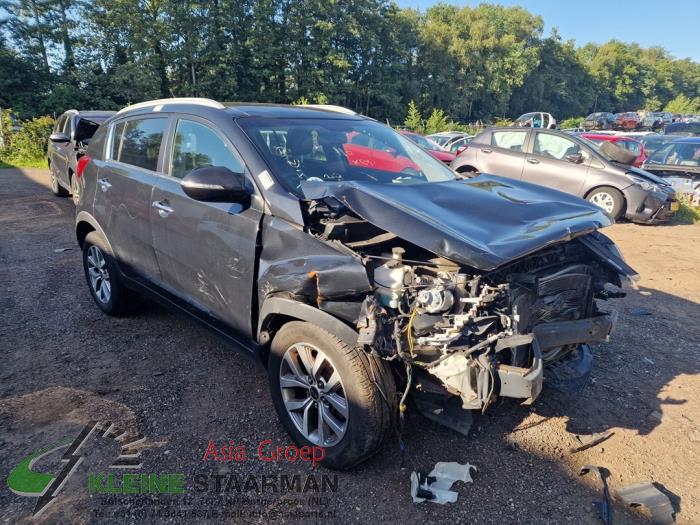 Kia Sportage 1.6 GDI 16V 4x2 Sloopvoertuig (2016, Zwart)