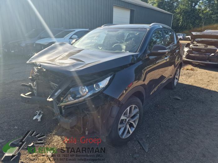 Kia Sportage 1.6 GDI 16V 4x2 Sloopvoertuig (2016, Zwart)