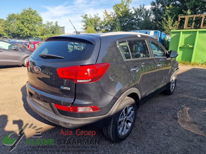 Kia Sportage 1.6 GDI 16V 4x2 Sloopvoertuig (2016, Zwart)