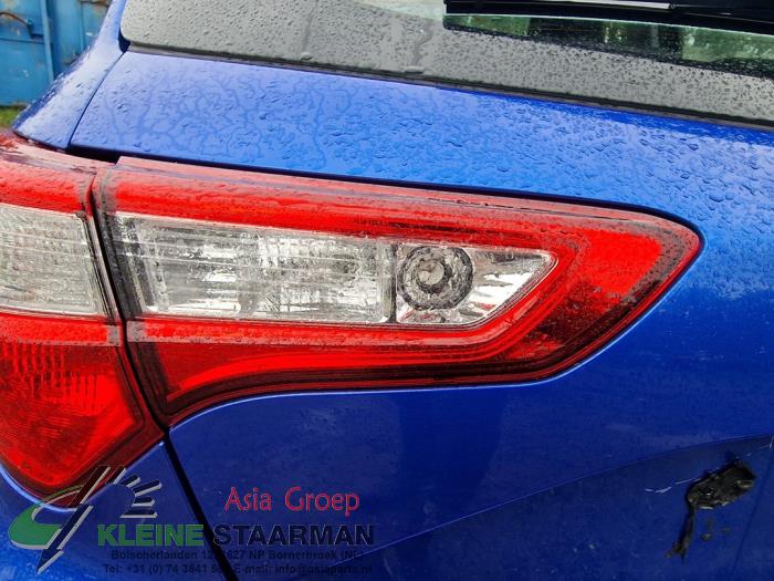 Toyota Yaris III 1.0 12V VVT-i Sloopvoertuig (2018, Blauw)