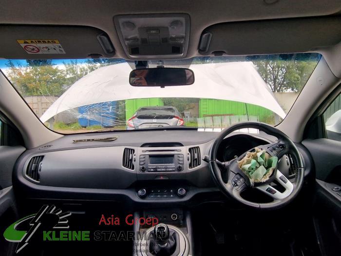 Kia Sportage 1.6 GDI 16V 4x2 Sloopvoertuig (2015, Grijs)