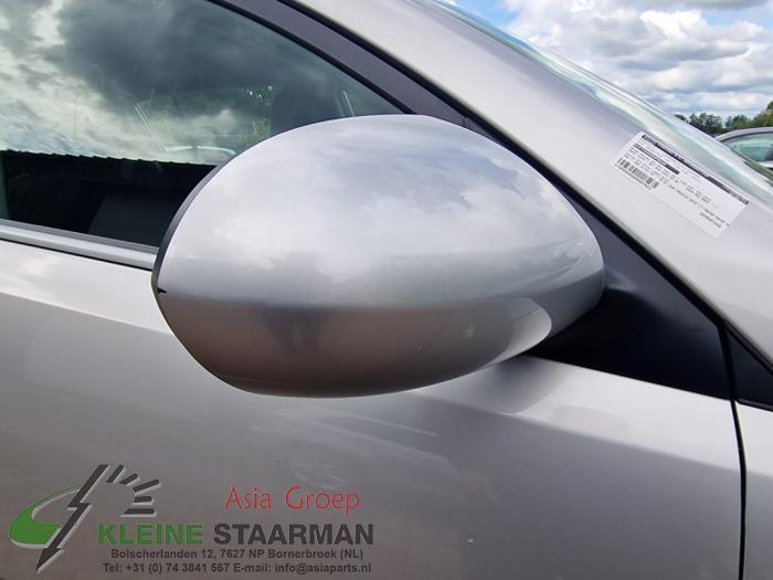 Kia Sportage 1.6 GDI 16V 4x2 Sloopvoertuig (2015, Grijs)