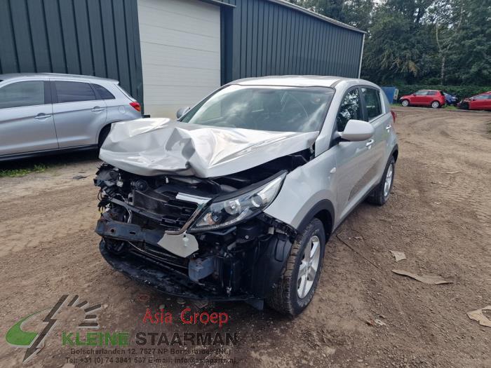 Kia Sportage 1.6 GDI 16V 4x2 Sloopvoertuig (2015, Grijs)