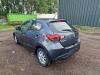 Mazda 2 1.5 SkyActiv-G 90 Sloopvoertuig (2016, Donker, Grijs)