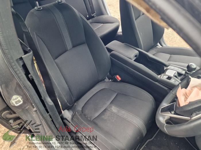 Honda Civic 1.0i VTEC Turbo 12V Sloopvoertuig (2017, Donker, Grijs)