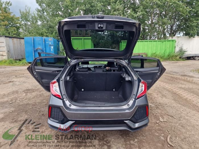 Honda Civic 1.0i VTEC Turbo 12V Sloopvoertuig (2017, Donker, Grijs)