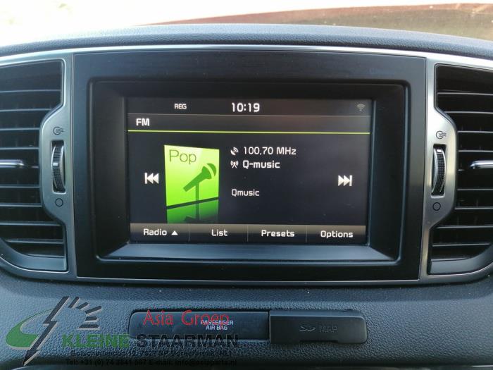 Kia Sportage 2.0 CRDi 136 16V VGT 4x4 Sloopvoertuig (2017, Rood)