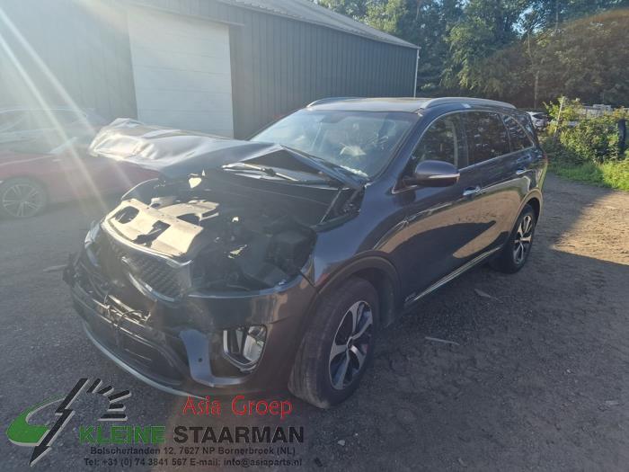 Kia Sorento III 2.2 CRDi 16V VGT 4x4 Sloopvoertuig (2016, Donker, Grijs)