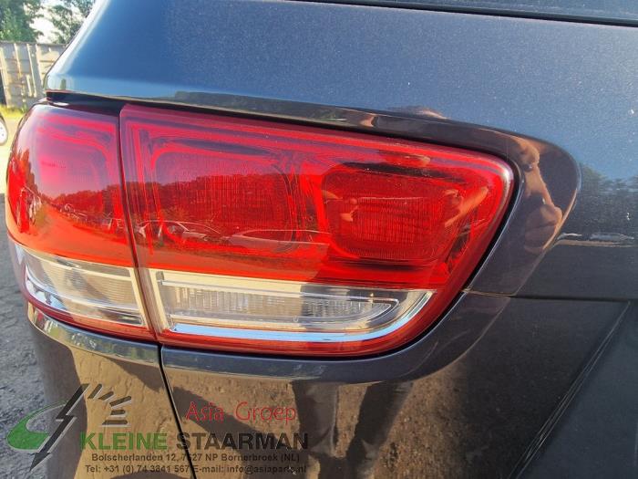 Kia Sorento III 2.2 CRDi 16V VGT 4x4 Sloopvoertuig (2016, Donker, Grijs)