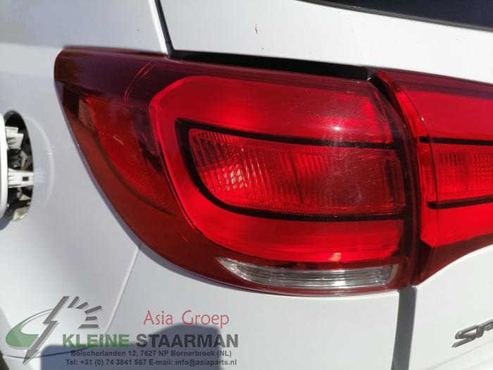 Kia Sportage 1.6 GDI 16V 4x2 Sloopvoertuig (2015, Wit)