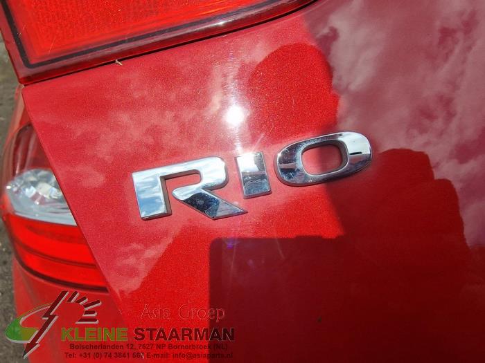 Kia Rio III 1.2 CVVT 16V Sloopvoertuig (2013, Rood)