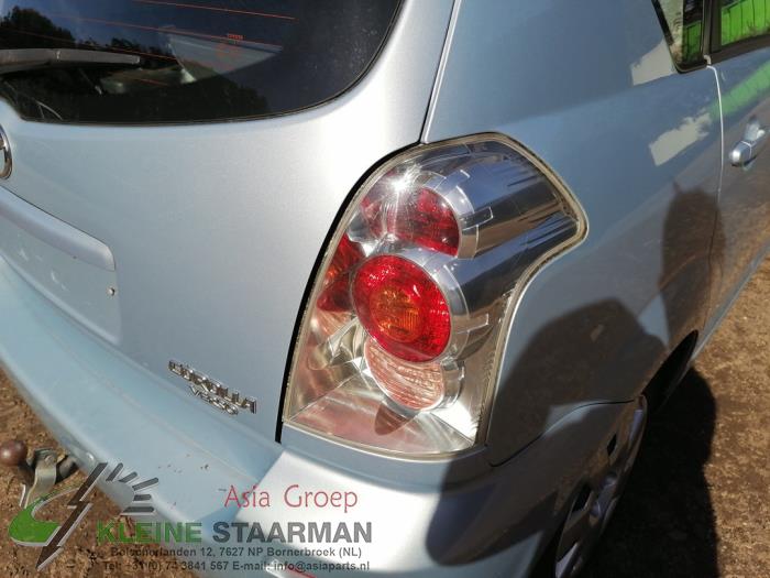 Toyota Corolla Verso 1.8 16V VVT-i Sloopvoertuig (2005, Blauw)