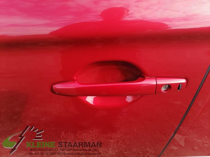 Mitsubishi Outlander 2.2 DI-D 16V Clear Tec 4x4 Sloopvoertuig (2018, Rood)