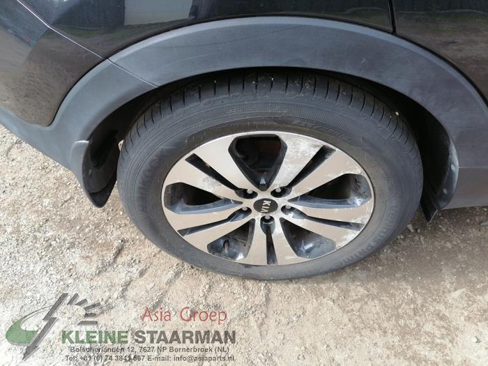 Kia Sportage 2.0 CVVT 16V 4x2 Sloopvoertuig (2013, Zwart)