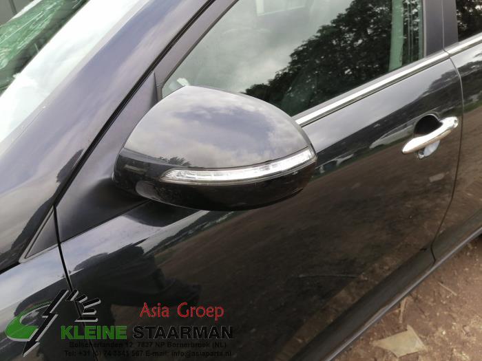 Kia Sportage 2.0 CVVT 16V 4x2 Sloopvoertuig (2013, Zwart)