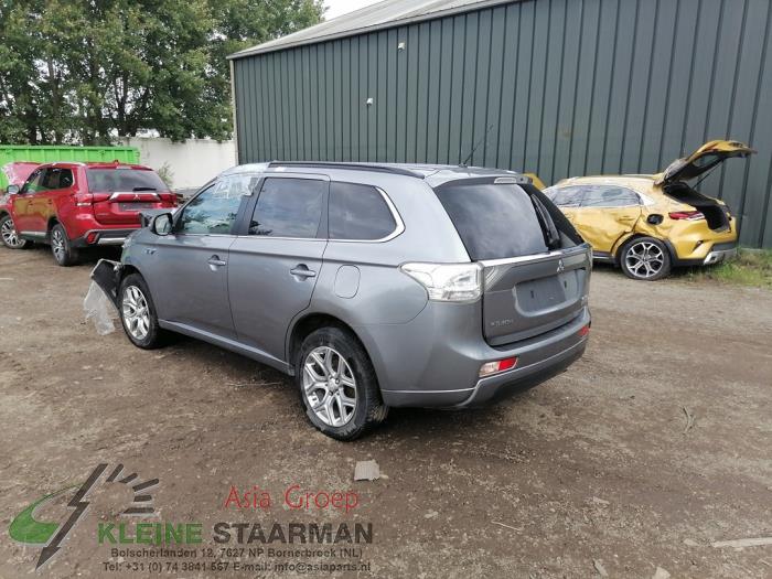 Barras De Techo ACE-2 Para Mitsubishi Outlander 3 (2013-2018) - 2 Barras De Aluminio Gris, Soporte Hasta 75 Kg
