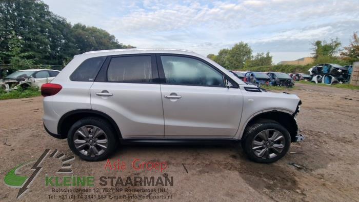 Suzuki Vitara 1.4 Booster Jet Turbo 16V SHVS AllGrip Sloopvoertuig (2022, Grijs)