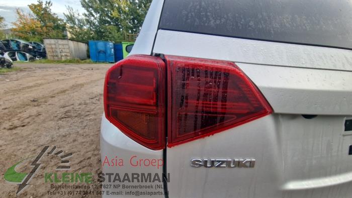 Suzuki Vitara 1.4 Booster Jet Turbo 16V SHVS AllGrip Sloopvoertuig (2022, Grijs)
