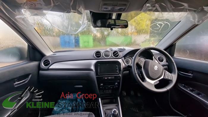 Suzuki Vitara 1.4 Booster Jet Turbo 16V SHVS AllGrip Sloopvoertuig (2022, Grijs)