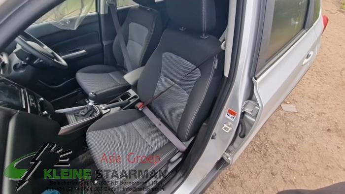 Suzuki Vitara 1.4 Booster Jet Turbo 16V SHVS AllGrip Sloopvoertuig (2022, Grijs)