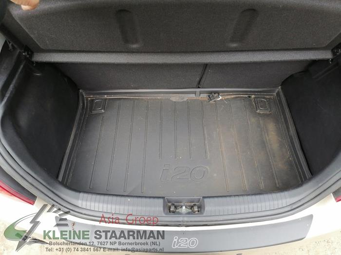 Hyundai i20 1.2i 16V Sloopvoertuig (2010, Grijs)