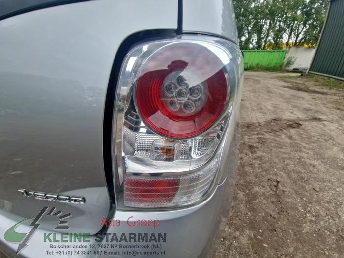 Toyota Verso 1.8 16V VVT-i Sloopvoertuig (2013, Grijs)