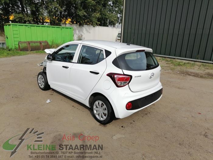 Hyundai i10 1.0 12V Sloopvoertuig (2018, Wit)