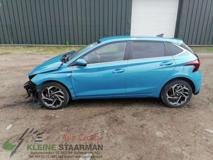 Hyundai i20 1.0 T-GDI 100 Mild Hybrid 48V 12V Sloopvoertuig (2022, Turquoise)