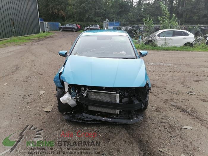Hyundai i20 1.0 T-GDI 100 Mild Hybrid 48V 12V Sloopvoertuig (2022, Turquoise)