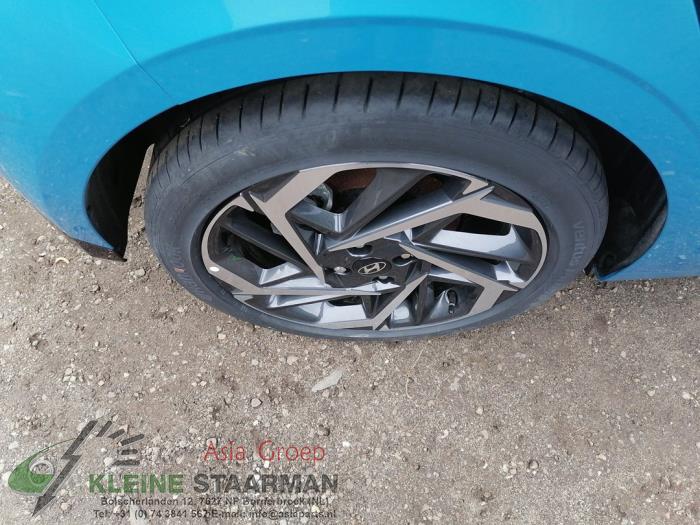 Hyundai i20 1.0 T-GDI 100 Mild Hybrid 48V 12V Sloopvoertuig (2022, Turquoise)