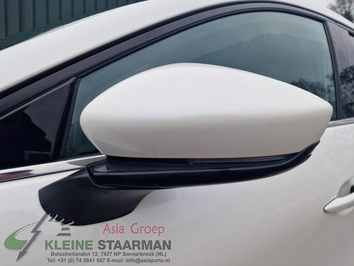 Mazda 3 Sport 2.0 SkyActiv-X M Hybrid 16V Sloopvoertuig (2021, Wit)