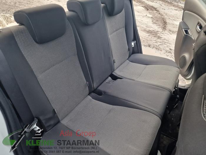 Toyota Yaris III 1.5 16V Hybrid Sloopvoertuig (2015, Wit)